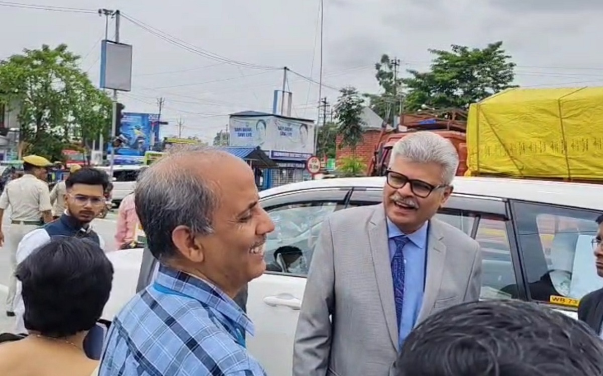 कलकत्ता उच्च न्यायालय के मुख्य न्यायाधीश ने जलपाईगुड़ी सर्किट बेंच का किया निरीक्षण 