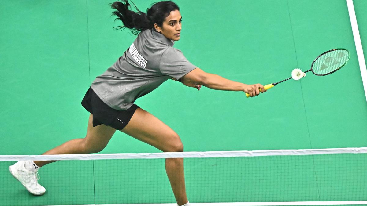 पीवी सिंधु ने जापानी शटलर मियाज़ाकी को हराकर क्वार्टर फाइनल में बनाई जगह